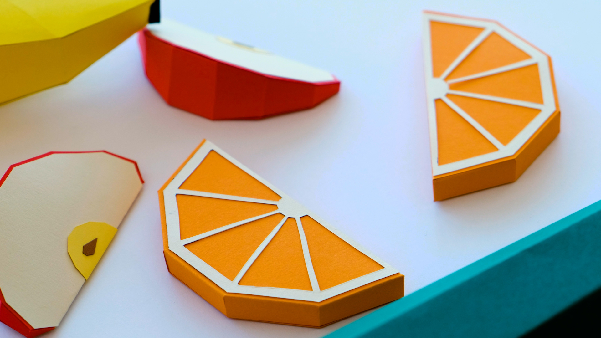 Making-of-APPLE-OF-OR-EYE-v1.00_00_18_05.Still013